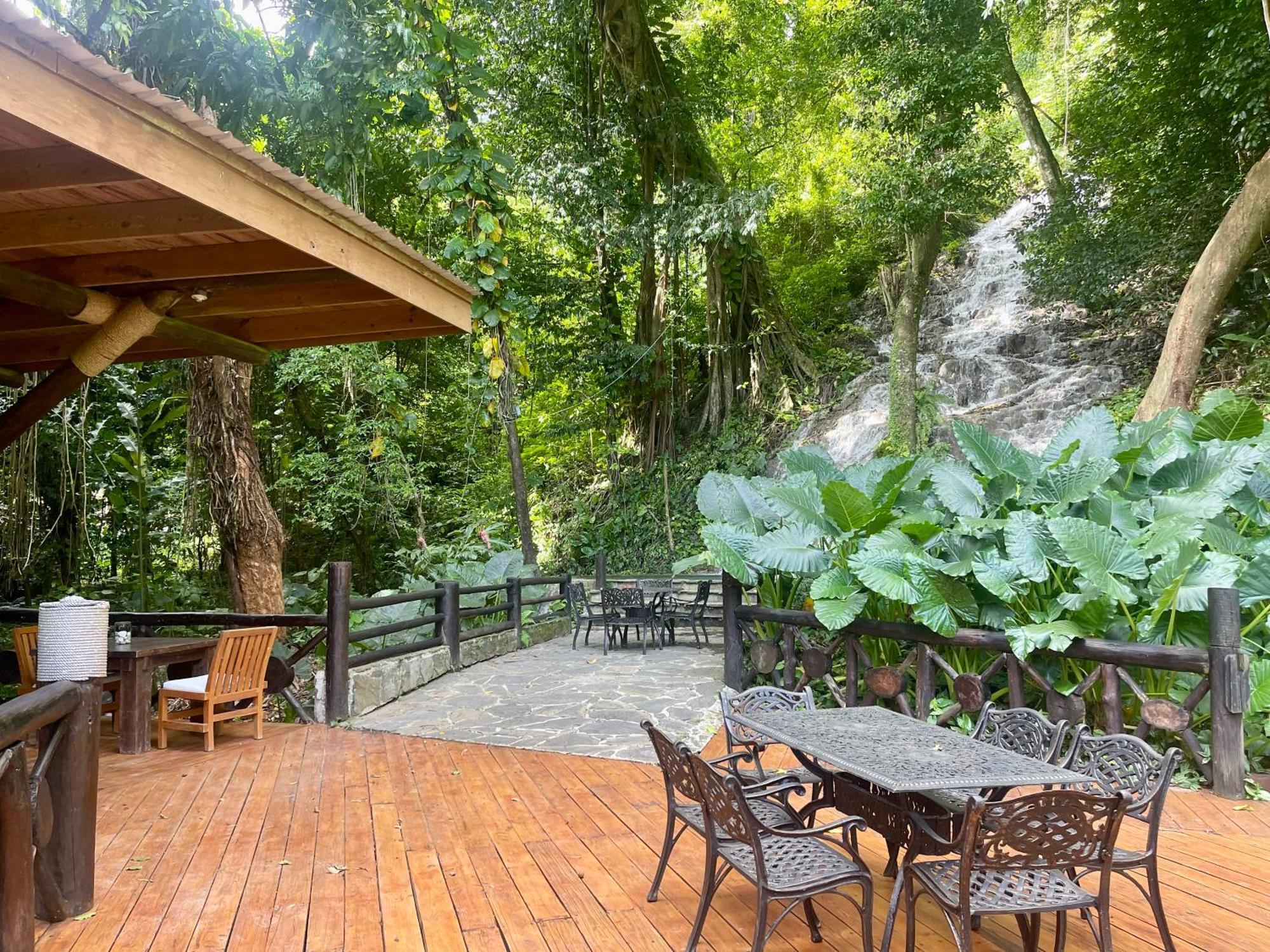 Platon Ecolodge Barahona Exteriér fotografie
