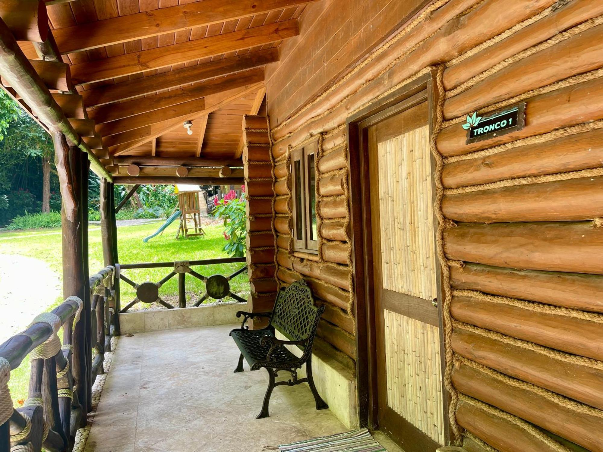 Platon Ecolodge Barahona Exteriér fotografie